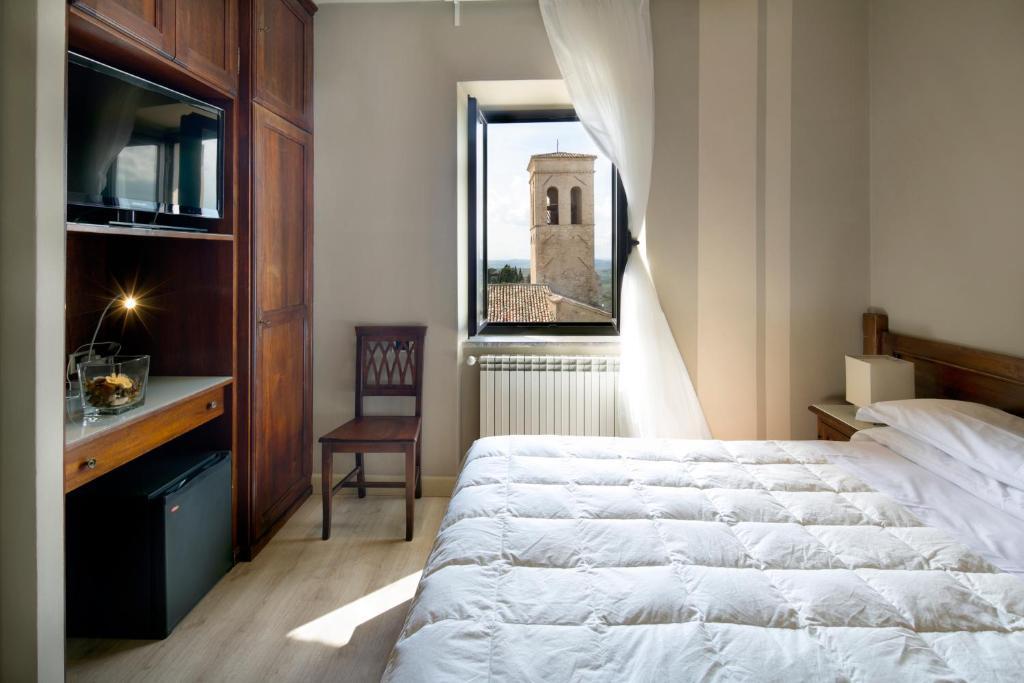 Hotel Degli Affreschi Montefalco Værelse billede