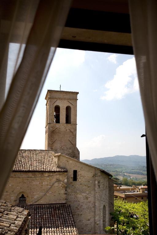 Hotel Degli Affreschi Montefalco Værelse billede